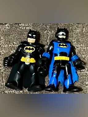 IMAGINEXT - DC COMICS’ BATMAN FIGURES